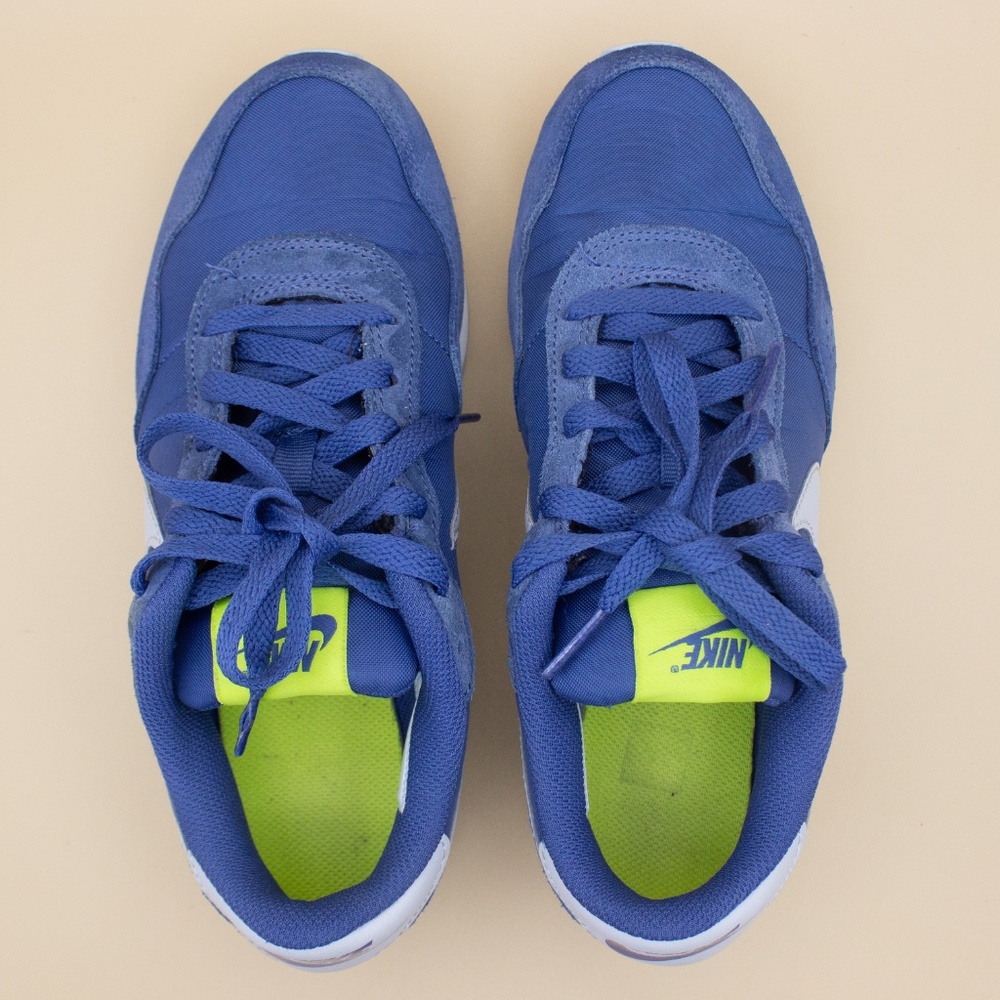 Nike MD Valiant Blue Shoes CN8558-400 Youth Size 5Y - Picture 5 of 8